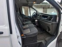 Gebraucht Ford Transit Custom 105 PS (77 kW) 2018 Weiß Van / Kleinbus