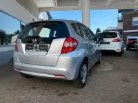 Gebraucht Honda Jazz Trend 99 PS (72 kW) 2014 Silber Kleinwagen