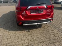 Gebraucht Mitsubishi Outlander 2017 Rot SUV