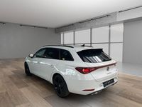 Używany Seat Leon Black Edition 150 KM (110 kW) 2026 Biały Sedan/Limuzyna