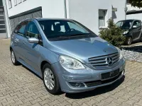 Gebraucht Mercedes B200 193 PS (141 kW) 2005 Blau Van / Kleinbus