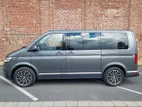 Gebraucht VW Multivan Highline 199 PS (146 kW) 2020 Grau Van / Kleinbus