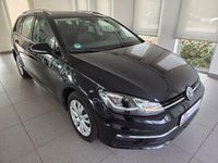 Gebraucht VW Golf VII Highline 150 PS (110 kW) 2020 Schwarz Kombi
