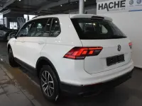 Gebraucht VW Tiguan Life 150 PS (110 kW) 2021 Weiß SUV