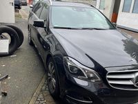 Gebraucht Mercedes E220 204 PS (150 kW) 2015 Kombi
