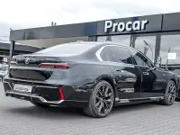 Gebraucht BMW 740 Executive 299 PS (219 kW) 2025 Schwarz Limousine