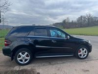 Gebraucht Mercedes ML280 190 PS (139 kW) 2008 Schwarz SUV
