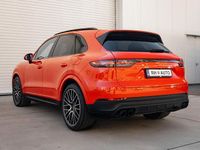 Second-hand Porsche Cayenne 462 CP (339 kW) 2021 Portocaliu SUV
