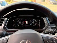 Gebraucht VW Tiguan Move 150 PS (110 kW) 2023 Grau SUV