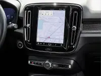 Gebraucht Volvo XC40 Core 163 PS (119 kW) 2025 Weiß SUV