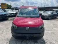 Gebraucht VW Caddy Maxi Basis 122 PS (89 kW) 2026 Rot Van / Kleinbus