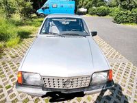 Gebraucht Opel Ascona 100 PS (73 kW) 1985 Silber Limousine