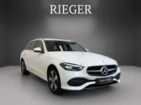 Gebraucht Mercedes C300 Avantgarde 204 PS (150 kW) 2024 Weiß Limousine