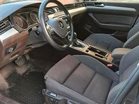 Usata VW Passat 150 CV (110 kW) 2015 Marrone Station wagon