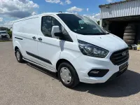 Gebraucht Ford Transit Custom 105 PS (77 kW) 2022 Weiß Van / Kleinbus