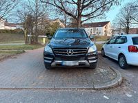 Gebraucht Mercedes ML350 258 PS (189 kW) 2012 Schwarz SUV