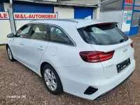 Gebraucht Kia Ceed 101 PS (74 kW) 2022 Weiß Kleinwagen