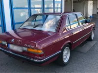 Gebraucht BMW 525 122 PS (89 kW) 1986 Rot Limousine