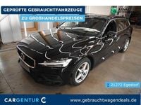 Gebraucht Volvo V60 Core 197 PS (144 kW) 2023 Onyx black Kombi