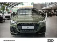 Neu Audi A1 207 PS (152 kW) 2026 Grün (distriktgrün metallic/mythosschwarz metallic) SUV