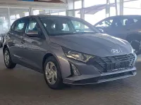 Neu Hyundai i20 Comfort 79 PS (58 kW) 2025 Meta blue Kleinwagen