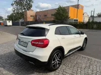 Gebraucht Mercedes GLA200 136 PS (100 kW) 2016 Weiß SUV