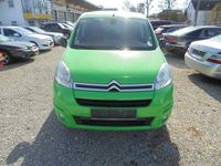 Gebraucht Citroën Berlingo SELECTION 120 PS (88 kW) 2015 Grün Van / Kleinbus