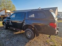 Używany Mitsubishi L200 178 KM (130 kW) 2012 Czarny Pickup