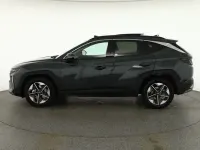 Neu Hyundai Tucson 150 PS (110 kW) 2025 Grün SUV