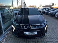 Neu Mitsubishi L Diamant Edition 114 PS (83 kW) 2025 Schwarz Limousine