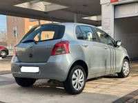 Gebraucht Toyota Yaris Sol 87 PS (63 kW) 2006 Grau Limousine