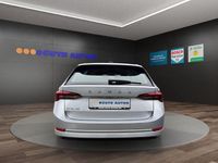 Gebraucht Skoda Octavia Active 116 PS (85 kW) 2022 Silber Kombi
