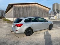Gebraucht Opel Astra 125 PS (91 kW) 2011 Grün Kombi