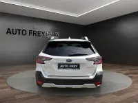 Gebraucht Subaru Outback Platinum 169 PS (124 kW) 2021 Crystal white pearl Kombi