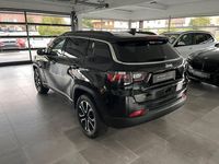 Gebraucht Jeep Compass Limited 131 PS (96 kW) 2022 Schwarz SUV