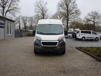 Gebraucht Peugeot Boxer 131 PS (96 kW) 2016 Weiß Van
