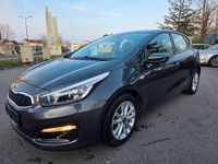 Gebraucht Kia Ceed Edition 7 101 PS (74 kW) 2016 Grau Kleinwagen