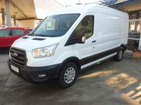 Gebraucht Ford Transit Trend 131 PS (96 kW) 2022 Weiß Limousine