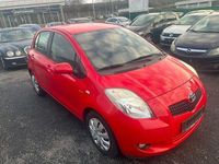 Gebraucht Toyota Yaris Sol 90 PS (66 kW) 2008 Rot Limousine