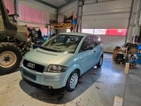 Gebraucht Audi A2 61 PS (44 kW) 2001 Grün Kleinwagen