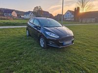 Gebraucht Ford Fiesta Titanium 101 PS (74 kW) 2014 Schwarz Kleinwagen
