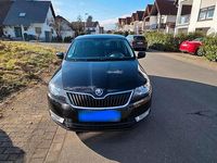 Gebraucht Skoda Rapid 105 PS (77 kW) 2014 Schwarz Kleinwagen