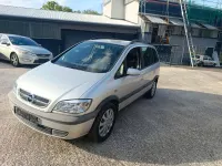 Gebraucht Opel Zafira 125 PS (91 kW) 2004 Silber Van / Kleinbus