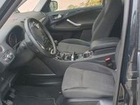 Gebraucht Ford Galaxy Trend 160 PS (117 kW) 2012 Schwarz Van / Kleinbus