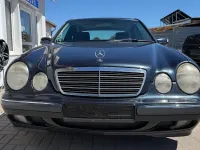 Gebraucht Mercedes E200 Elegance 136 PS (100 kW) 2000 Blau Limousine