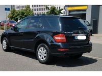Gebraucht Mercedes ML320 204 PS (150 kW) 2009 Schwarz SUV