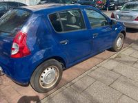 Gebraucht Dacia Sandero 75 PS (55 kW) 2009 Blau Kleinwagen