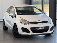 Gebraucht Kia Rio Edition 7 86 PS (63 kW) 2013 Weiß