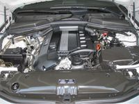 Gebraucht BMW 520 231 PS (169 kW) 2004 Silber metallic Limousine