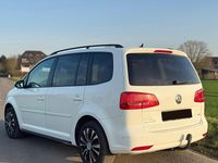 Gebraucht VW Touran 105 PS (77 kW) 2014 Weiß Van / Kleinbus
